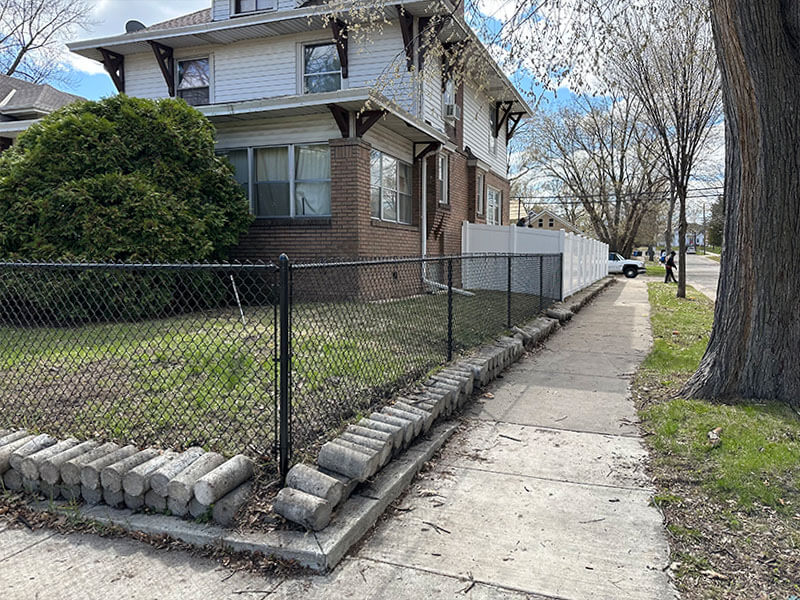 Residential Chain Link Fence - Minneapolis Minnesota