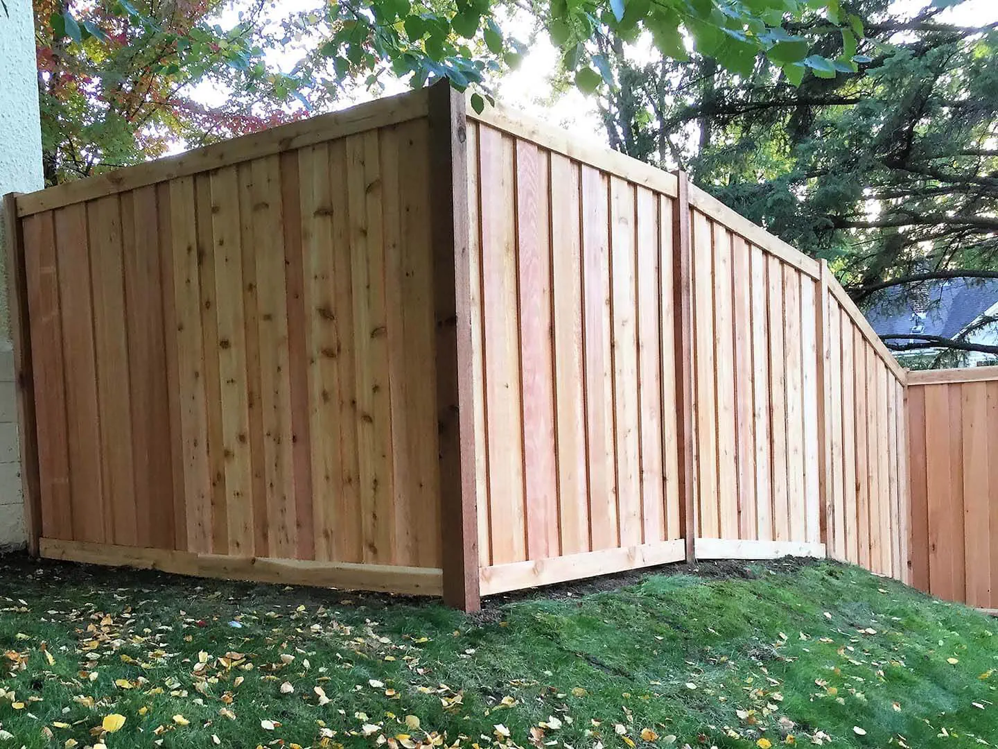Commercial Wood Fence - Minneapolis Minnesota