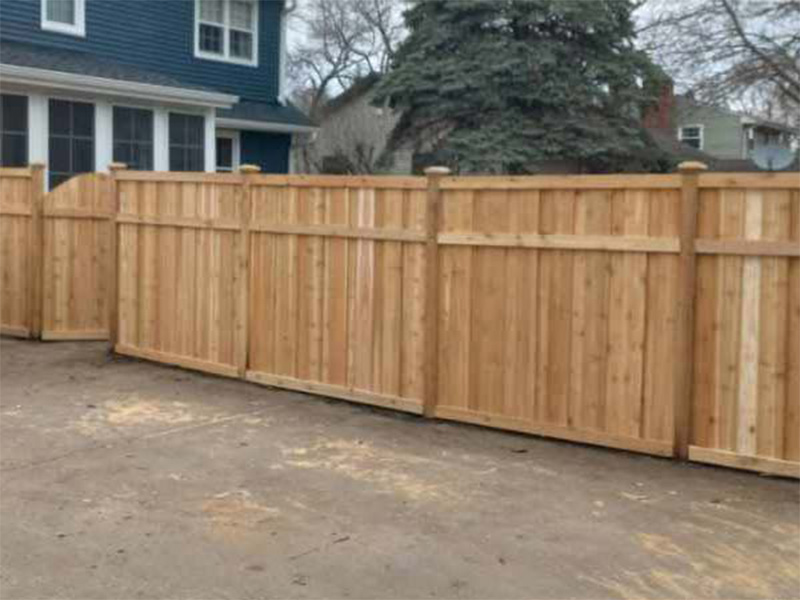 Centerville Minnesota wood privacy fencing