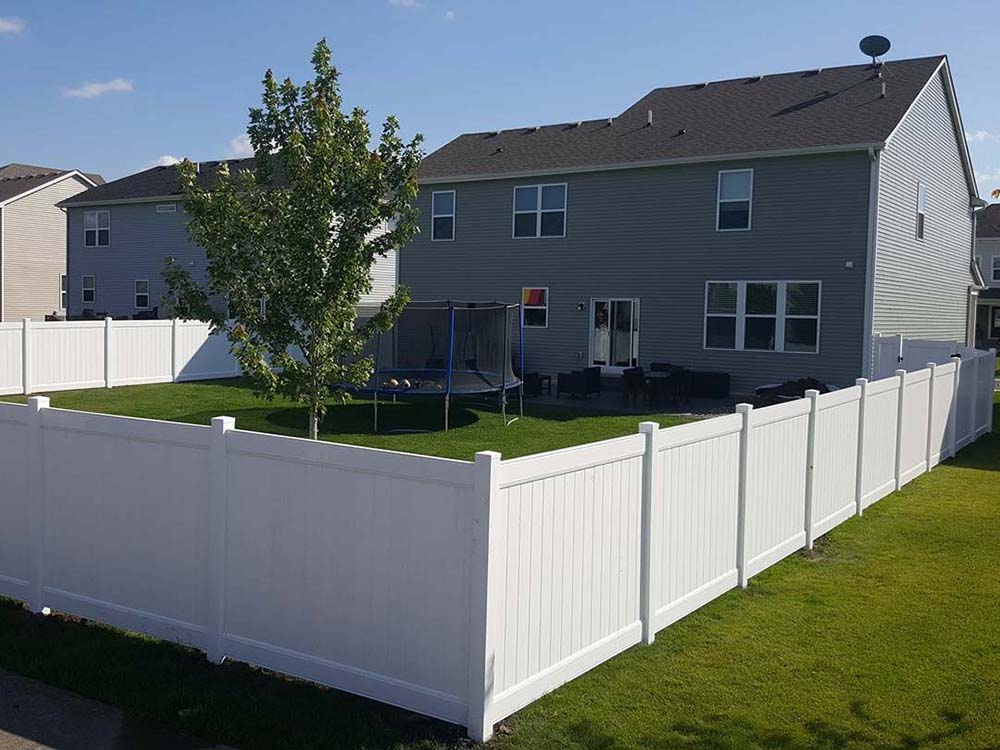 Hugo Minnesota privacy fencing